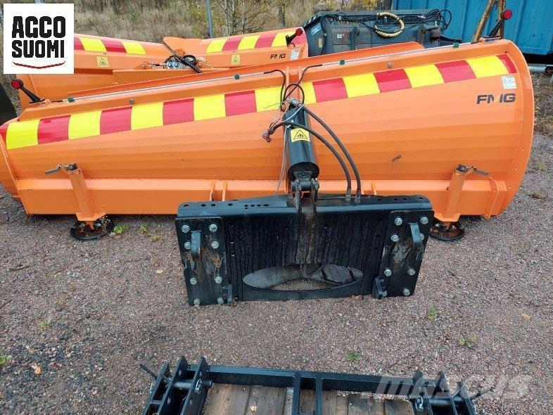 FMG ALUEAURA AA330 Снегочистачки