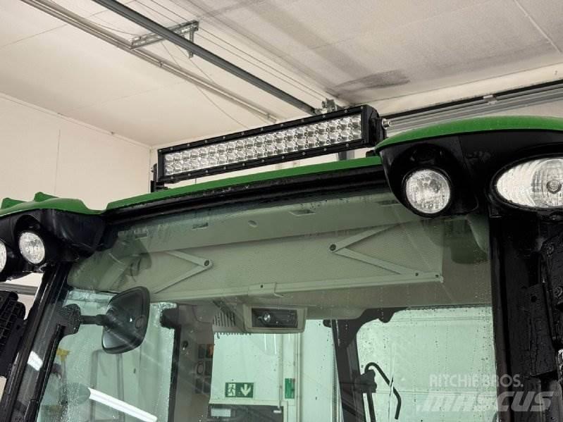 John Deere 5100 R Трактори