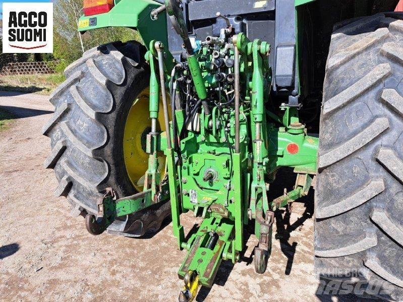 John Deere 6800 Трактори