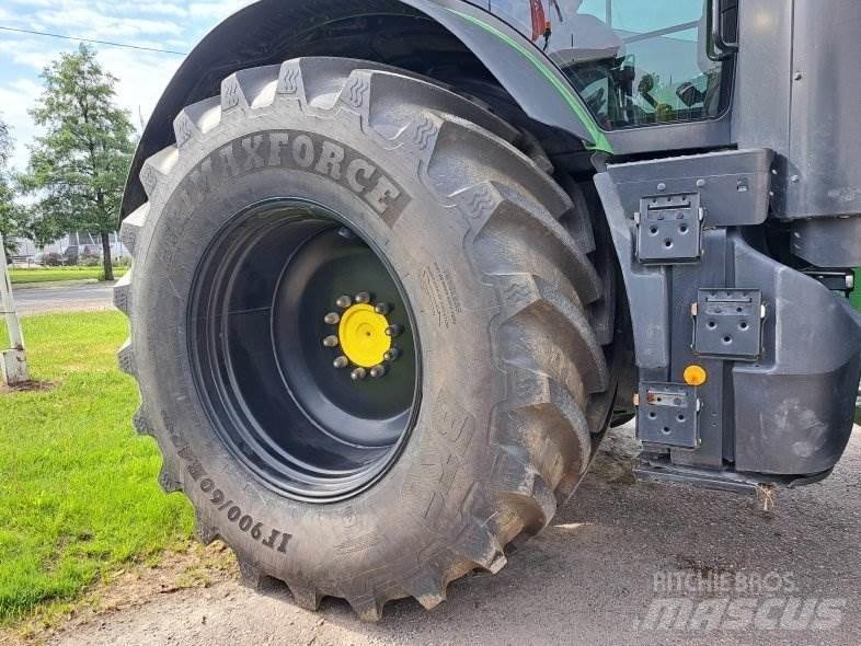 John Deere 7310 R Трактори