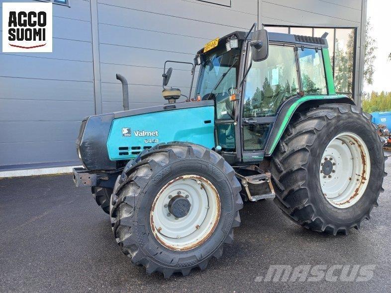 Valtra 6400 Трактори