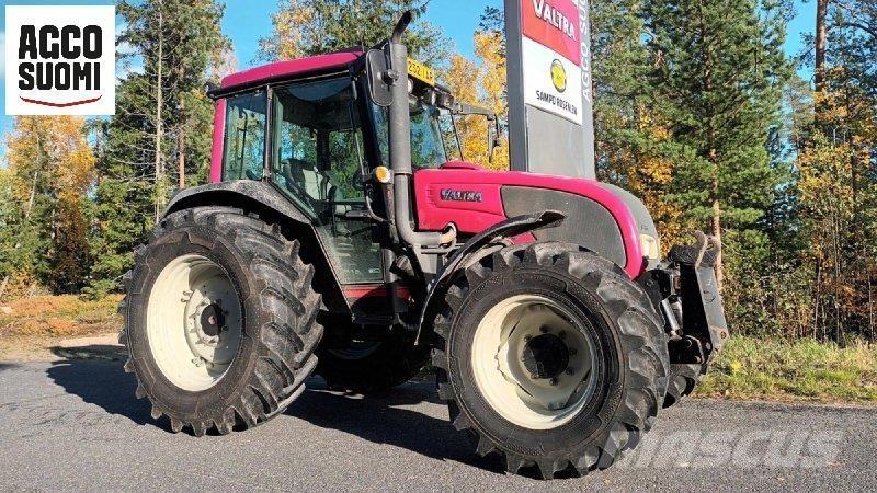 Valtra A92 Трактори