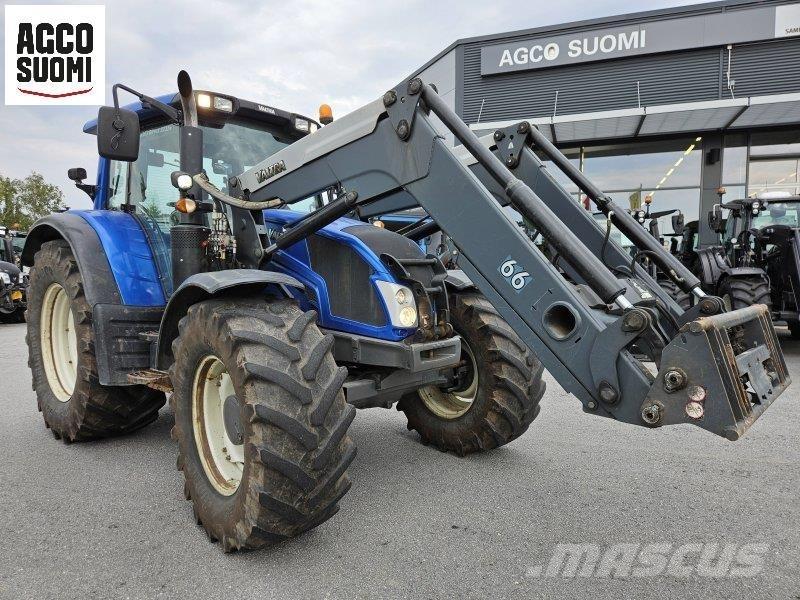 Valtra N163 D Трактори
