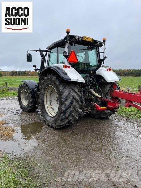 Valtra N163 VERSU Трактори