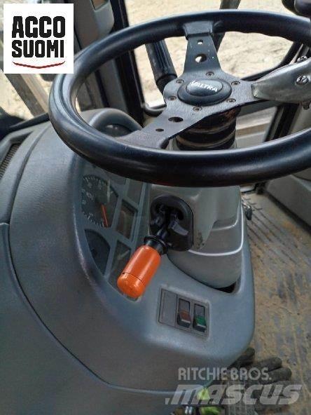 Valtra T130 CH Трактори