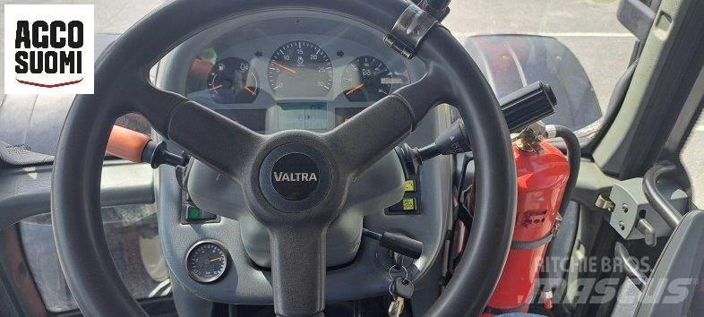 Valtra T151 A Трактори