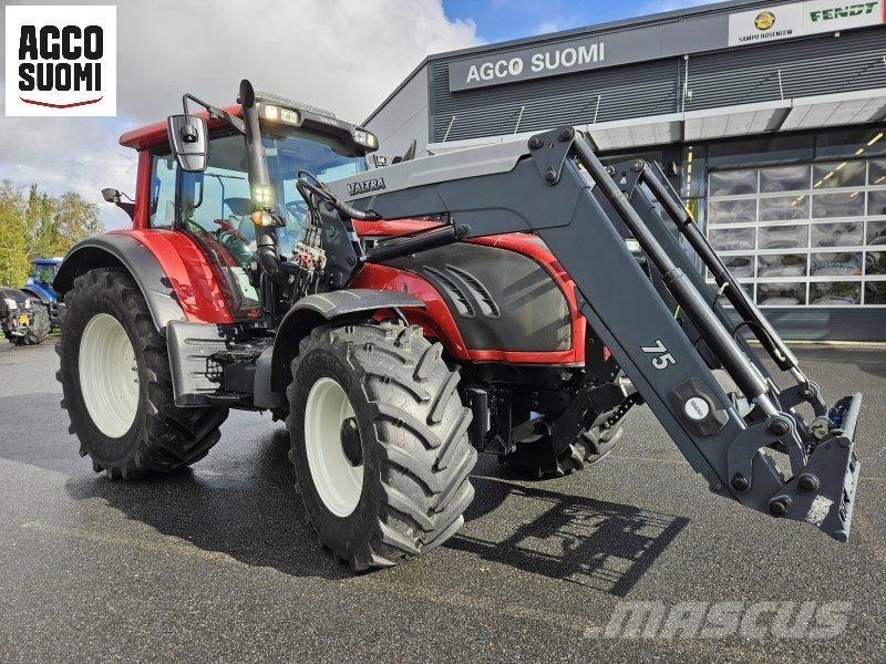 Valtra T162 DIRECT Трактори