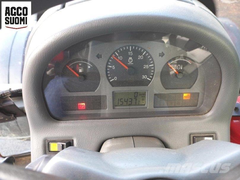Valtra T170 Трактори