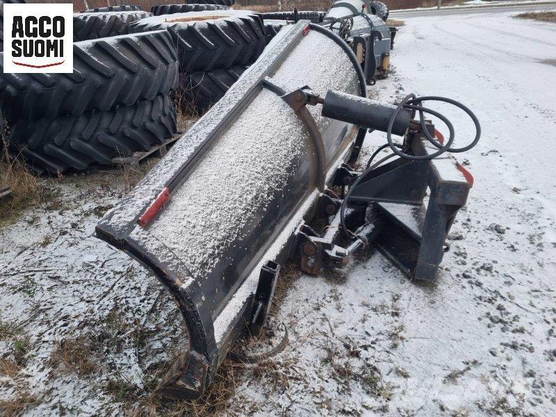 Vama ALUEAURA 280 Снегочистачки