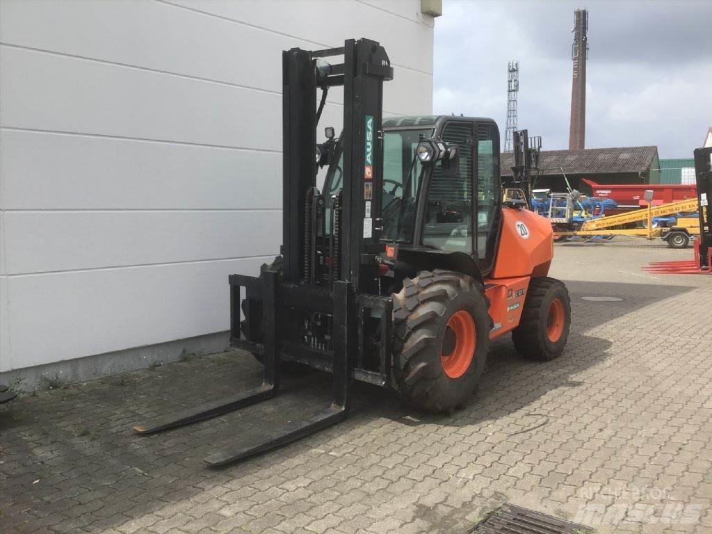 Ausa C 501 H X4 S5 Камиони за херавни местности