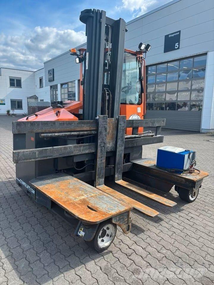 Combilift C4000 E Страничен товарач