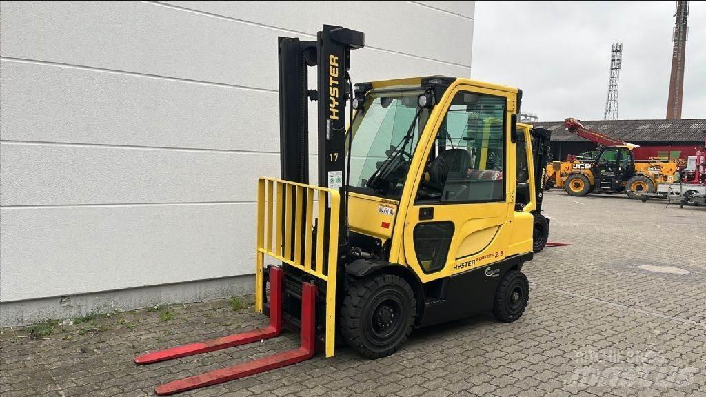 Hyster H 2.5 FT Камиони с АГУ