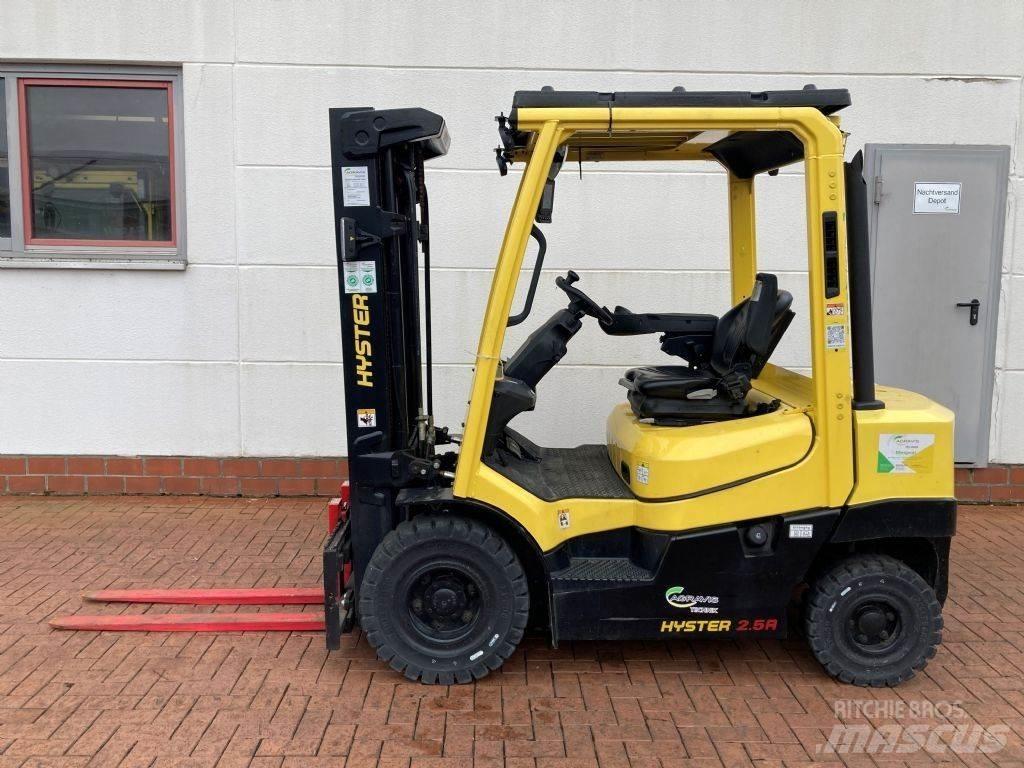 Hyster H 2.5A Дизелови камиони