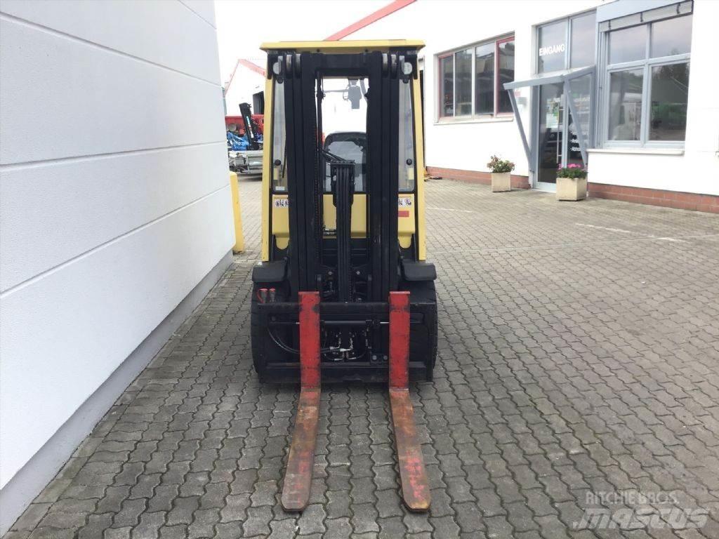 Hyster H 3.0 FT Дизелови камиони