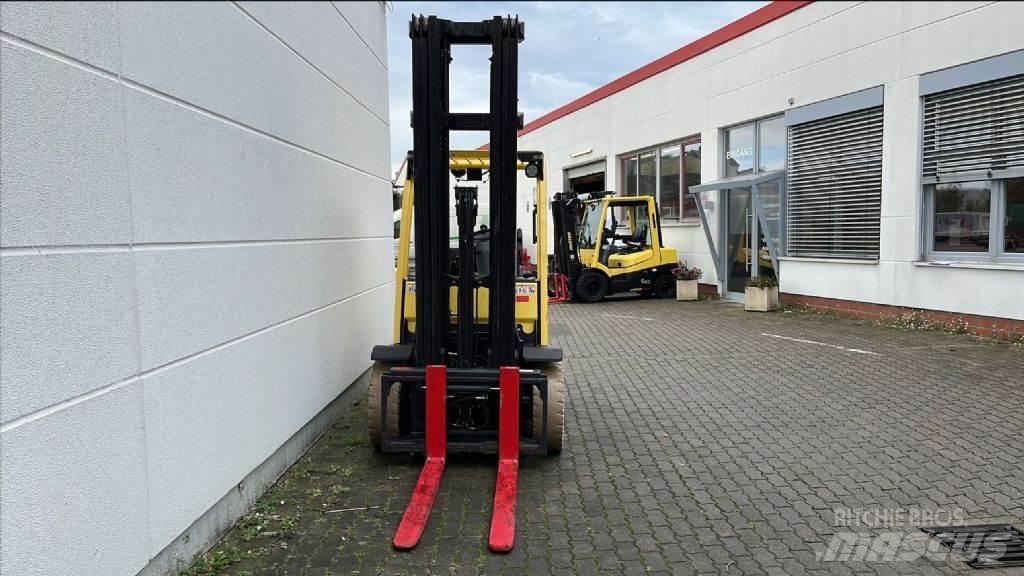 Hyster H 3.5 FT Камиони с АГУ