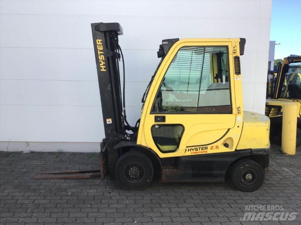Hyster H2.50 FT Дизелови камиони