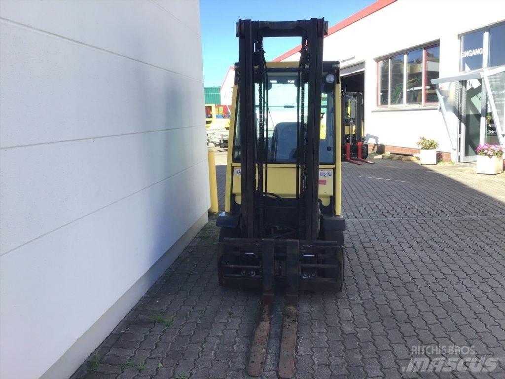 Hyster H2.50 FT Дизелови камиони