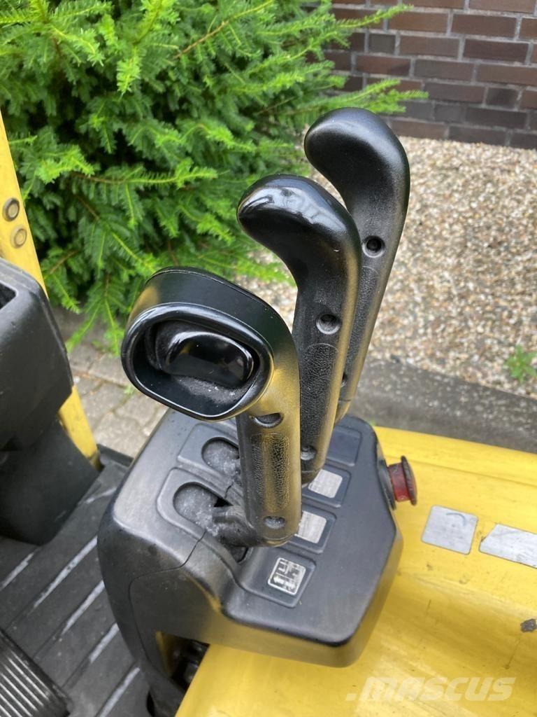 Hyster J 1.80 XNT Електрически вилични кари-повдигачи