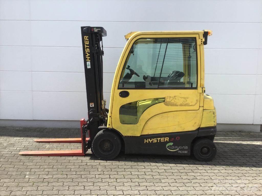 Hyster J 3.0 XN Електрически вилични кари-повдигачи