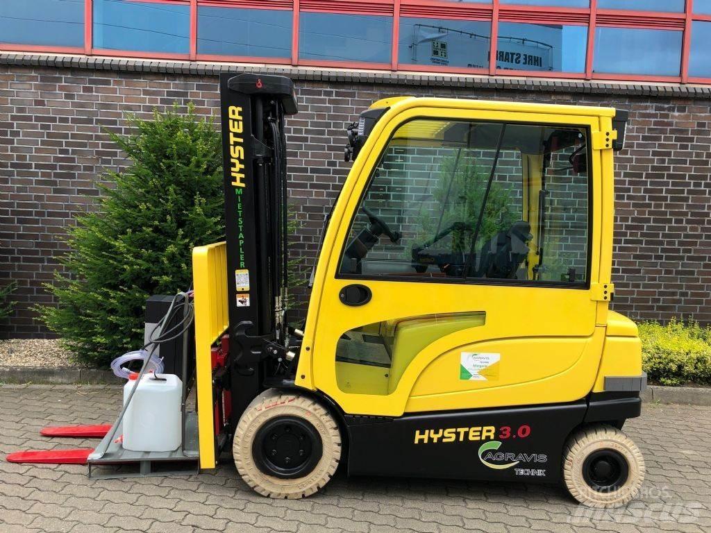 Hyster J 3.0 XN Електрически вилични кари-повдигачи