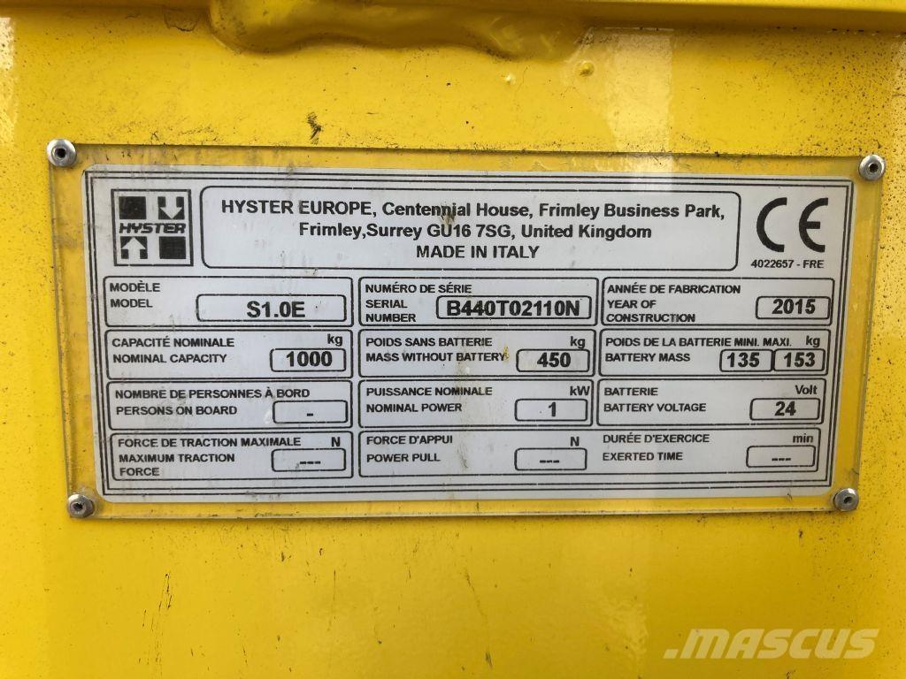 Hyster S 1.0E Колички високоповдигачи с теглич