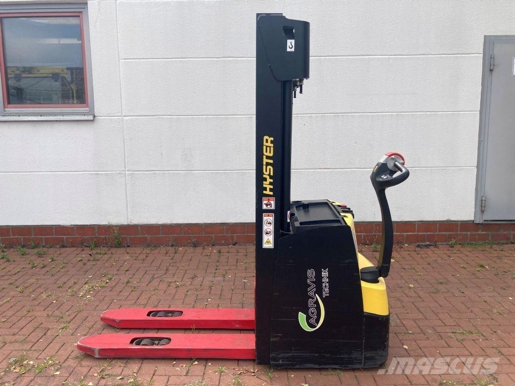 Hyster S 2.0 Колички високоповдигачи с теглич