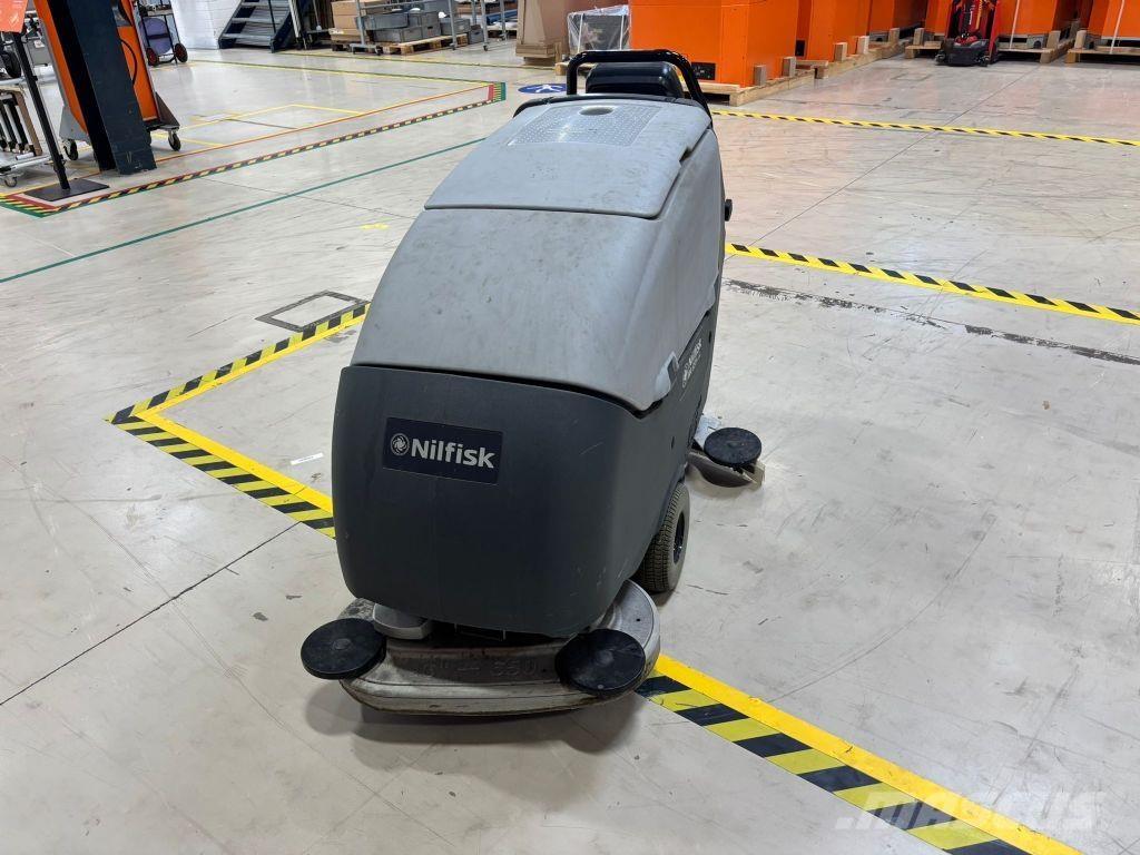 Nilfisk BA 651 Автоматични метачки с четки