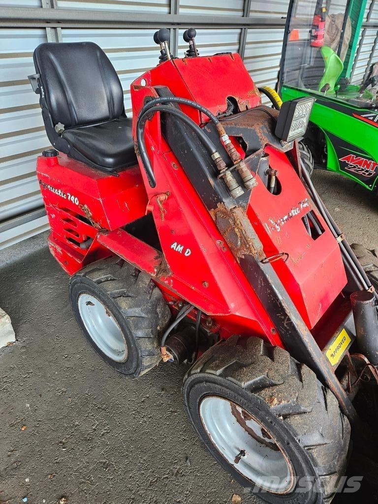 Agromatic  Многофункционални товарачи