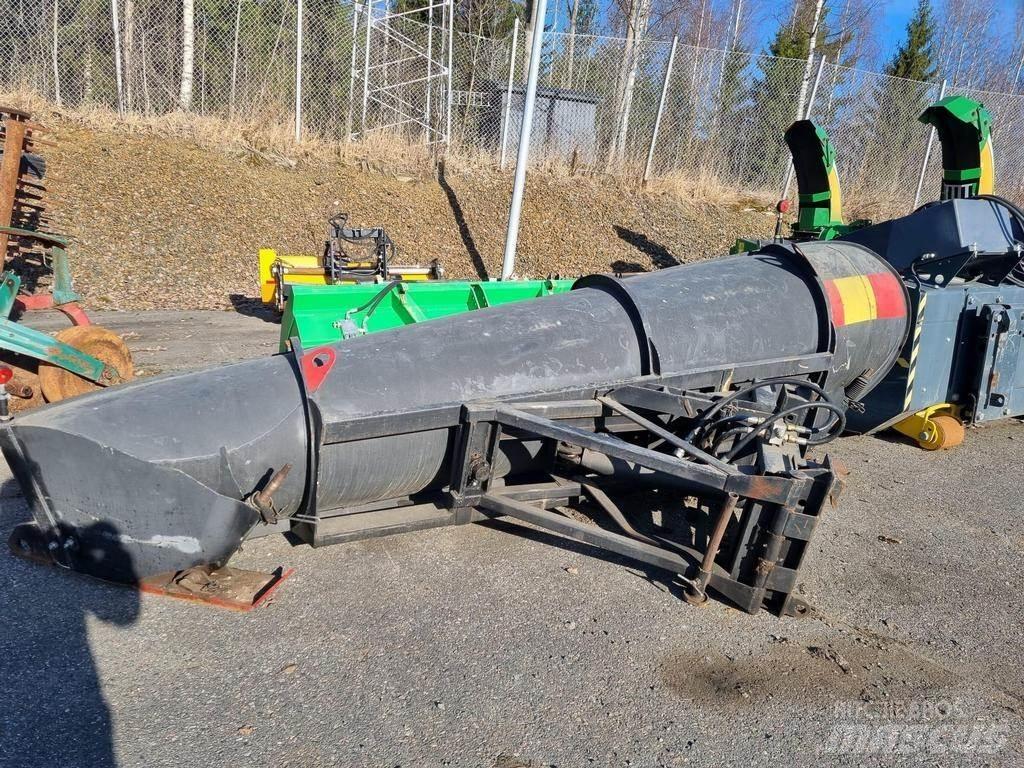 Ajax 3900 Снегочистачки