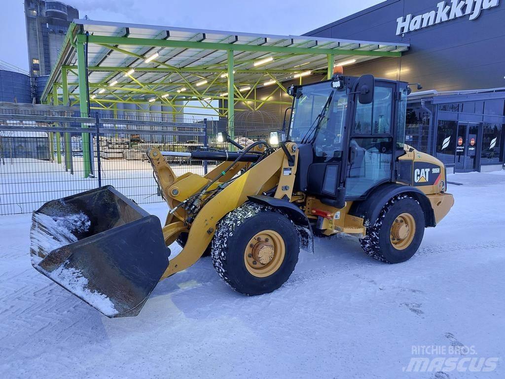 CAT 906H Селскостопанство - Други