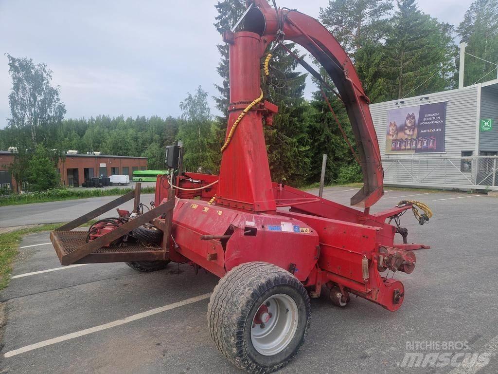 JF 1350 Фуражни комбайни