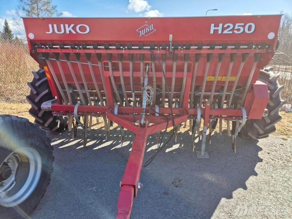 Juko H250 Комбинирани редосеялки