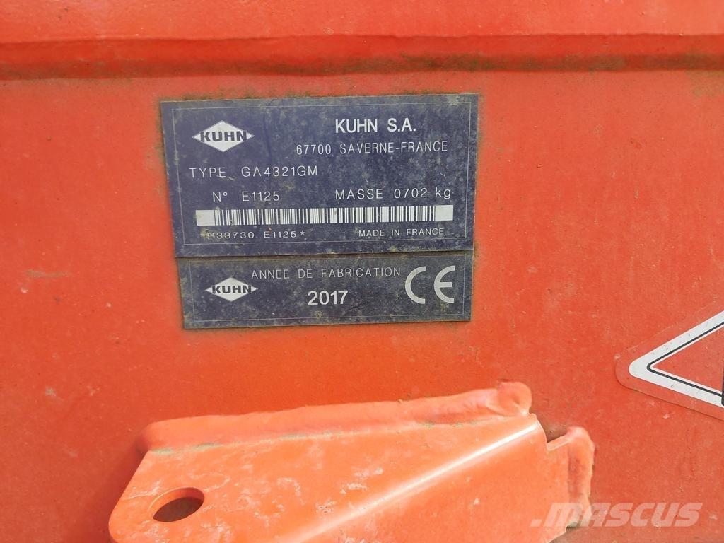 Kuhn 4321 Гребла и сенообръщачки