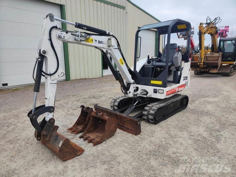 Bobcat 328 Мини екскаватори < 7 т