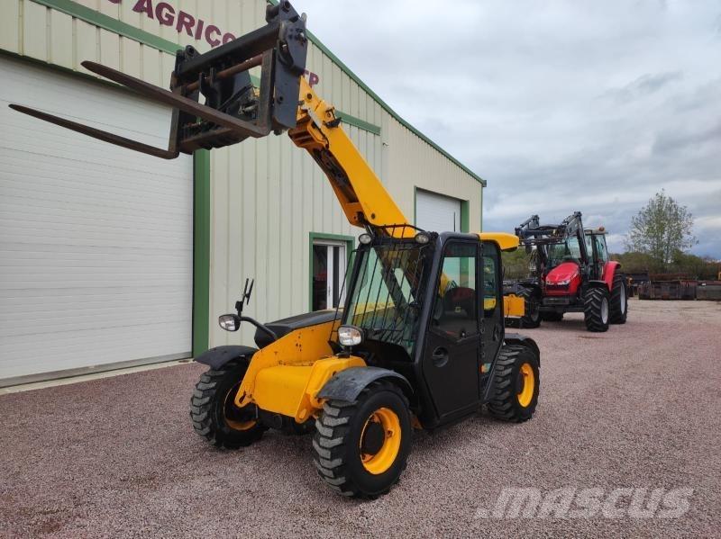 JCB 525-60 Телескопични товарачи