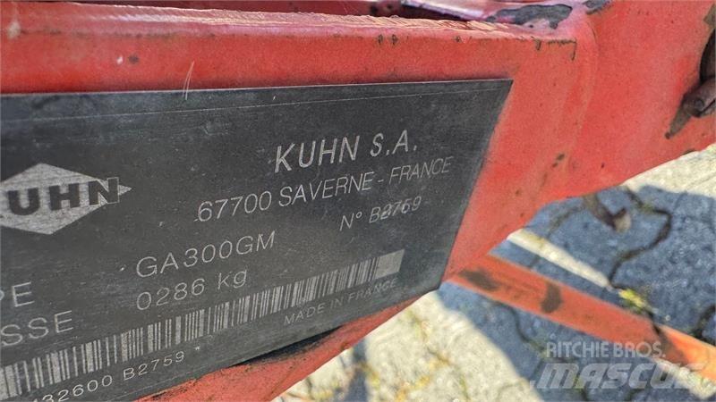 Kuhn GA300GM Гребла и сенообръщачки