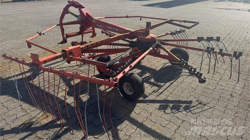 Kuhn GA300GM Гребла и сенообръщачки