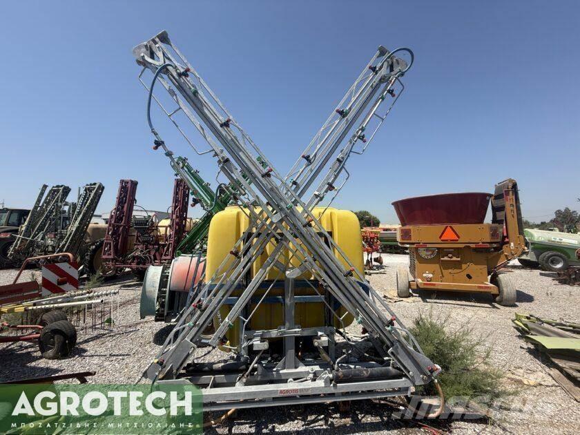  1000 λίτρα Трактори