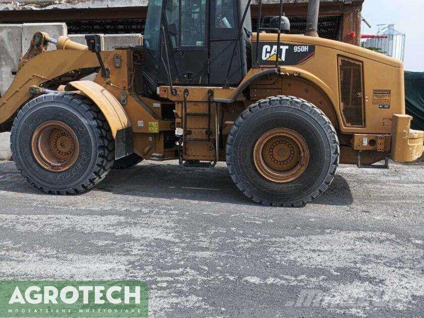CAT 950H Трактори