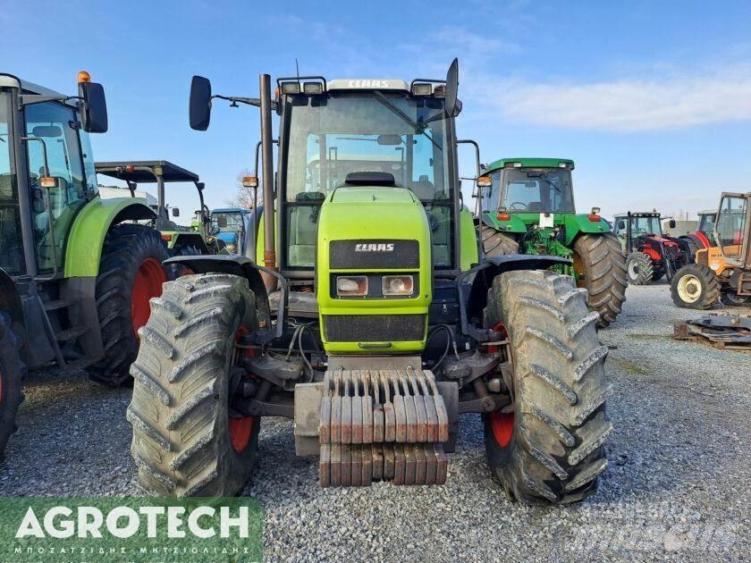 CLAAS 696 RZ Трактори