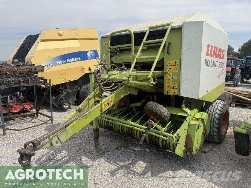 CLAAS Rollant 250 RC Сламопреси за кръгли бали
