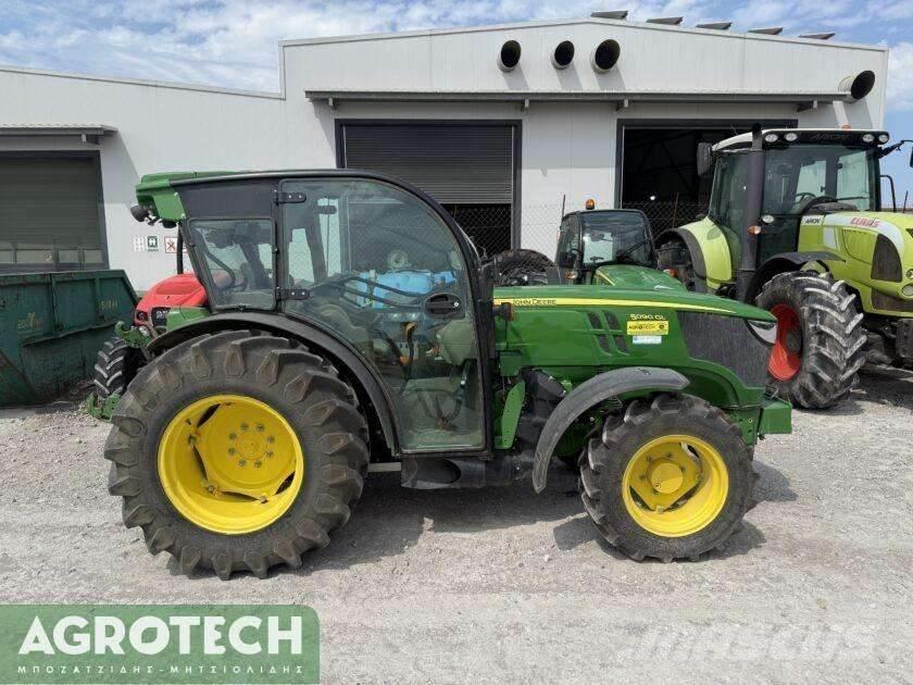 John Deere 5090GL Трактори