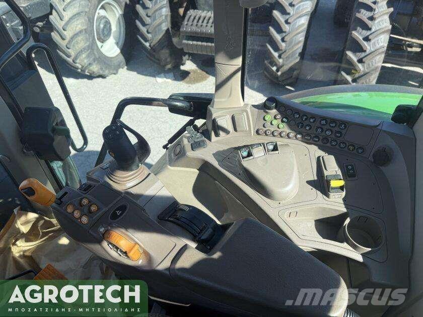John Deere 6090M Трактори