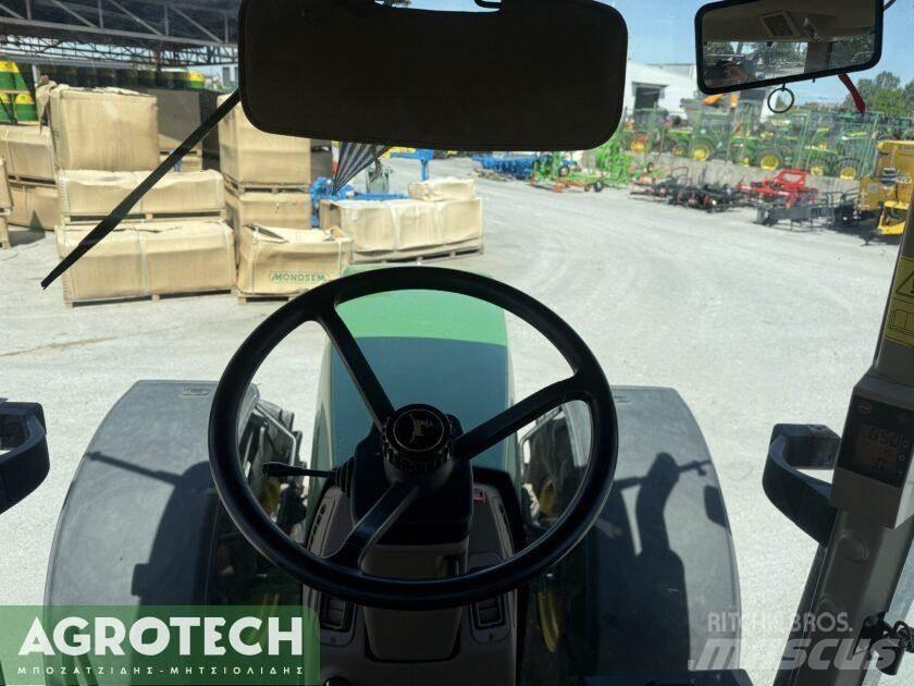 John Deere 8400 Трактори