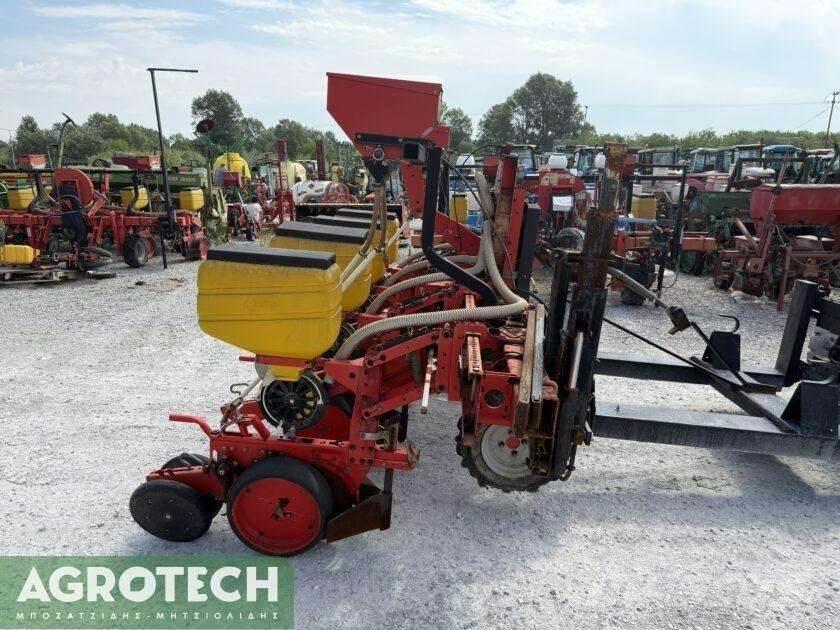 MaterMacc MS 8100 Трактори