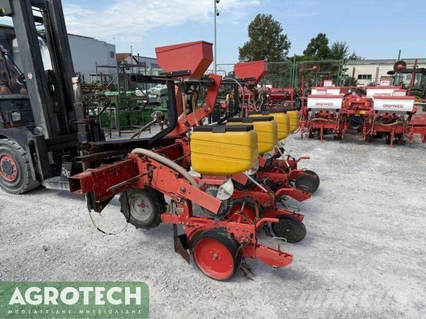 MaterMacc MS 8100 Трактори