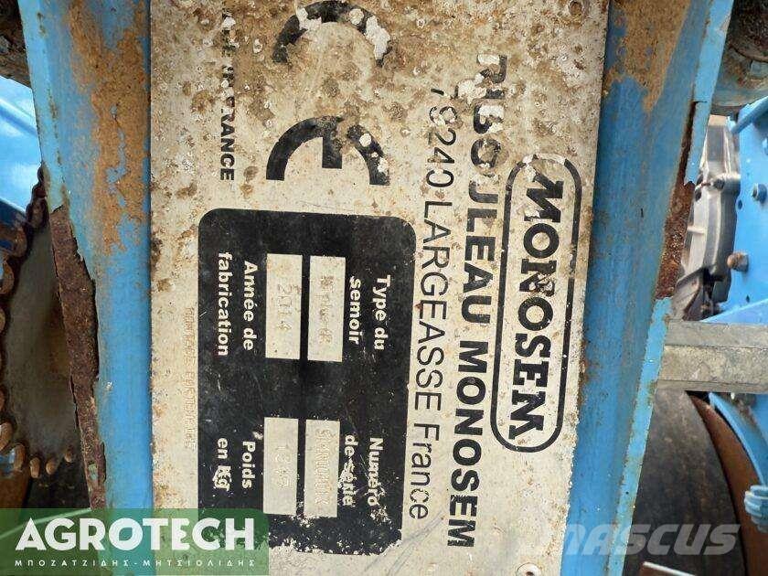 Monosem NG PLUS 4 Трактори