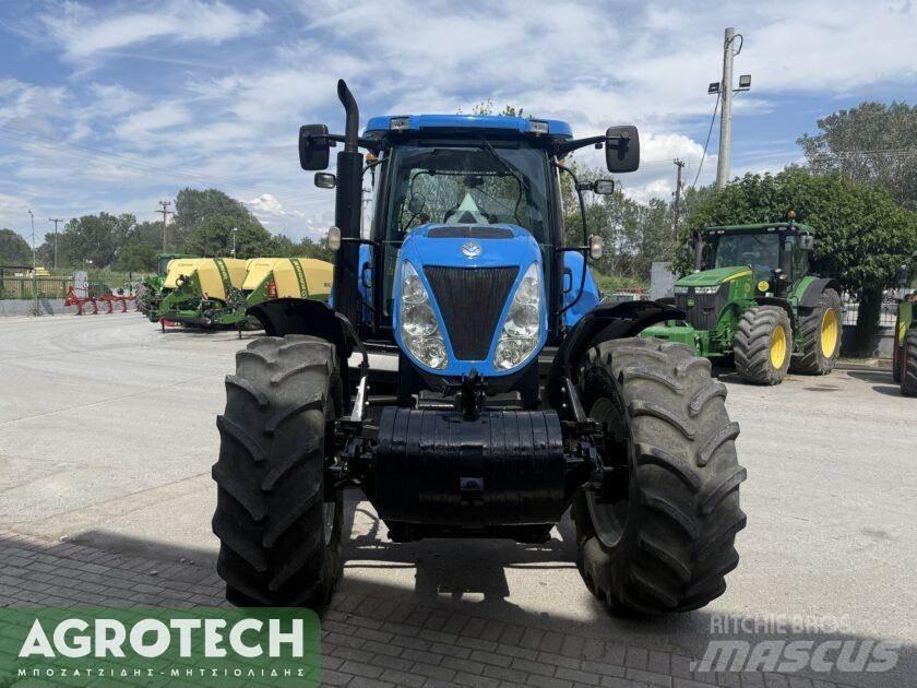 New Holland T7030 Трактори