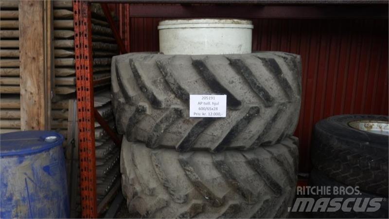 AP 600/65R28 Колелета/Гуми