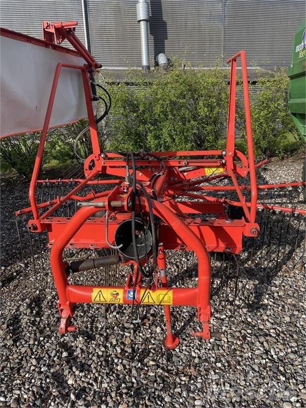 Kuhn GA4121GM Гребла и сенообръщачки